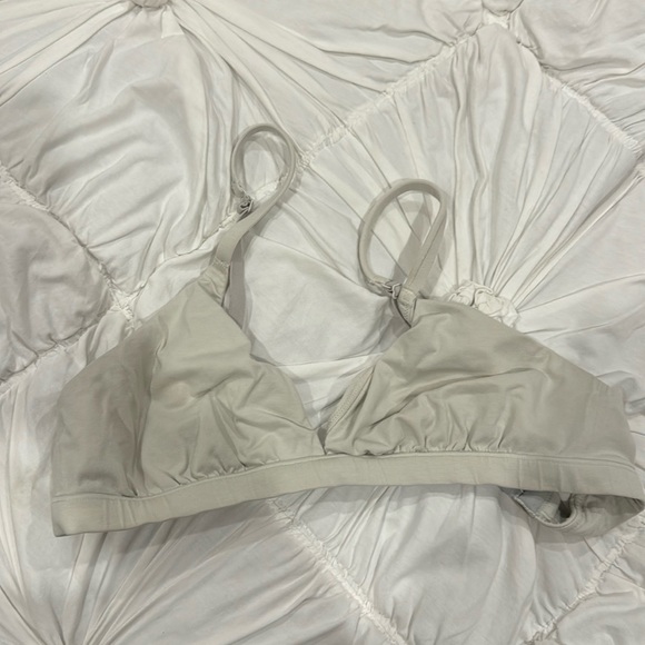 Skims Bralette Size M White - Picture 4 of 7